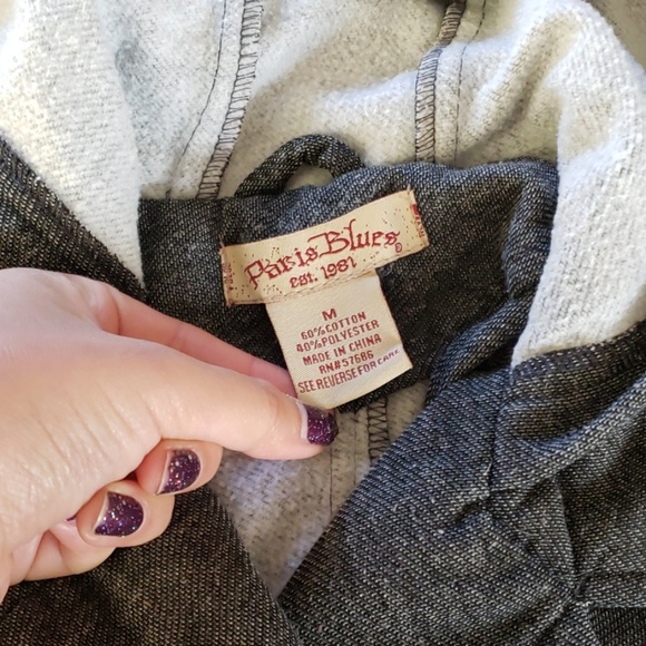 Gray Coat - Picture 4 of 4